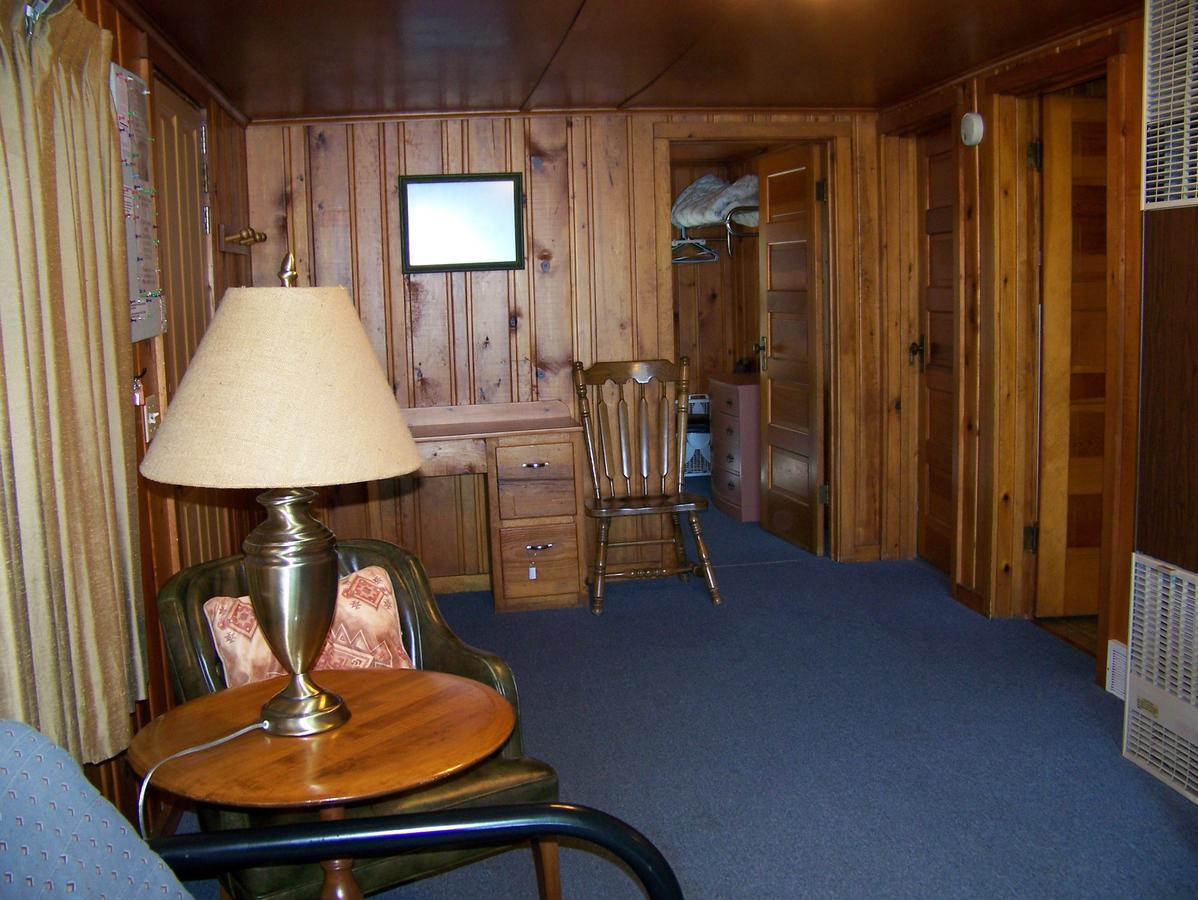 Hotel Oak Ridge Phelps Exterior foto